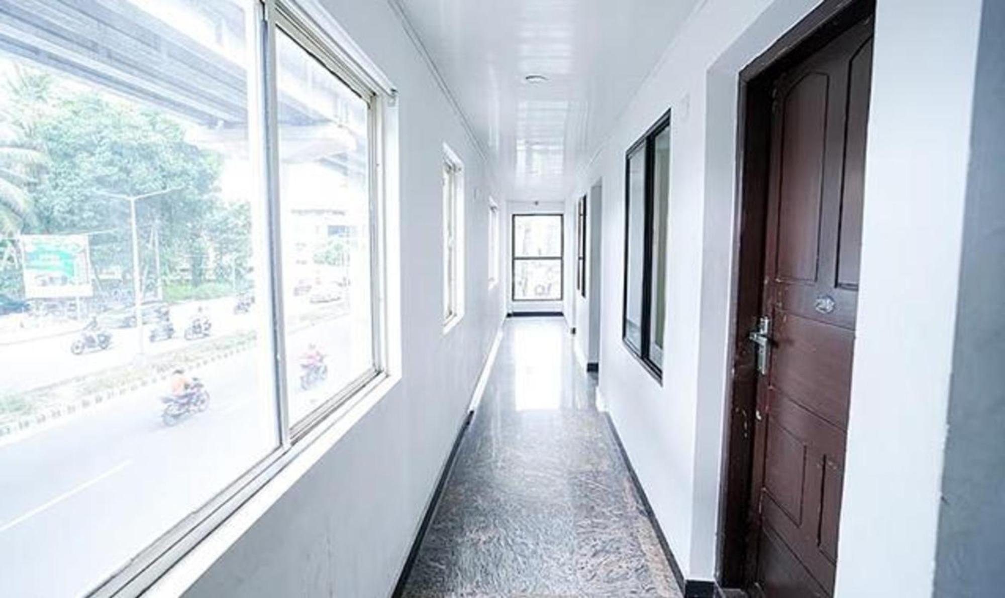 Fabhotel Lime Light Kochi Екстериор снимка